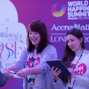 HAPPY PEOPLE 012-min