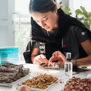 HAPPY PEOPLE 026-min