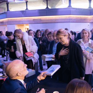 HAPPY PEOPLE BOOK SIGNING 001-min