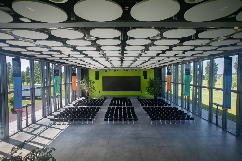 Big Hall Interior 002