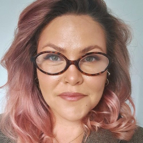 Victoria Floyd Headshot